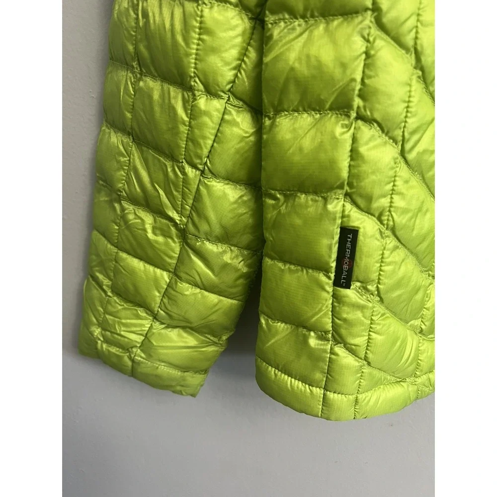 The North Face Mens MED Thermoball Puffer Jacket Lime Green